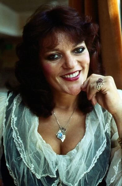 Chris Gillette actress December 1971