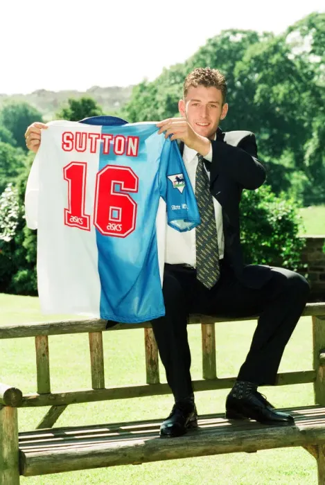 Framed Print : Chris Sutton signs for Blackburn Rovers, the deal worth &pound
