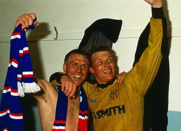 Chris Woods & Graham Roberts celebrate May 1987