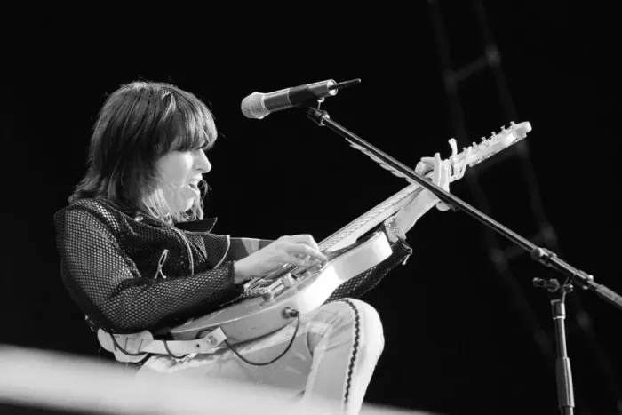 Framed Print : Chrissie Hynde (pictured) fronting her band The Pretenders Framed Print : Chrissie Hynde (pictured) fronting her band The Pretenders