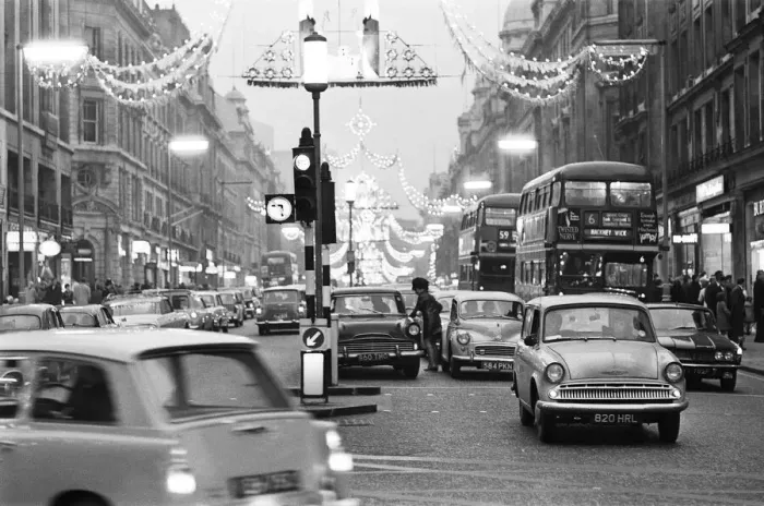 Framed Print : Christmas lights in Regents Street, London, Sunday 1st December 1968 Framed Print : Christmas lights in Regents Street, London, Sunday 1st December 1968