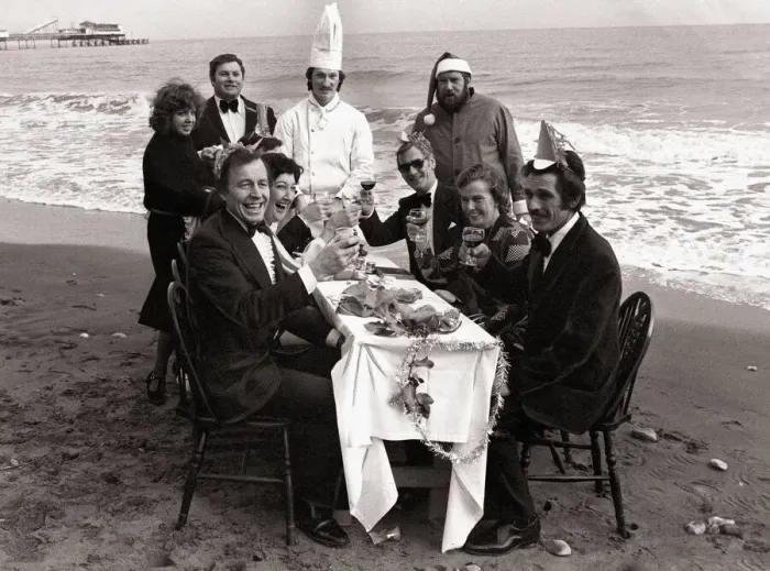 Framed Print : Chritsmas December 1979 The Hoteliers of The Isle of Wight gave themselves a rare
