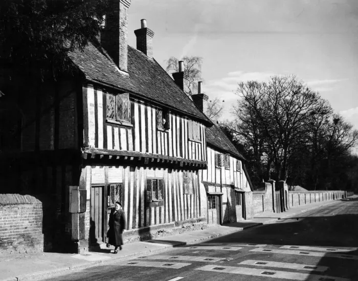 Framed Print : Church Cottages, Northchurch, Hertfordshire. it is believed these houses were once Framed Print : Church Cottages, Northchurch, Hertfordshire. it is believed these houses were once