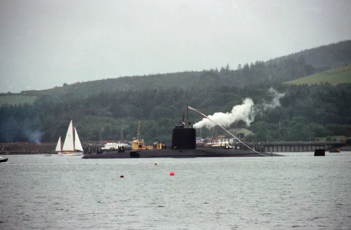 Framed Print : The Churchill class nuclear submarine HMS Conqueror leaves Her Majestys Naval Base