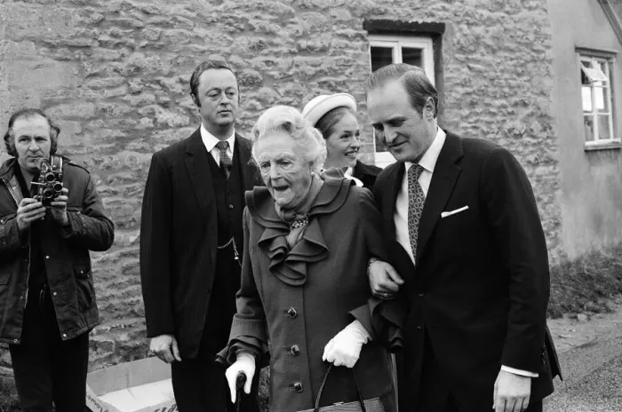 Framed Print : Churchill memorial service, at Bladon Church, Oxon. Lady Spencer-Churchill with her Framed Print : Churchill memorial service, at Bladon Church, Oxon. Lady Spencer-Churchill with her