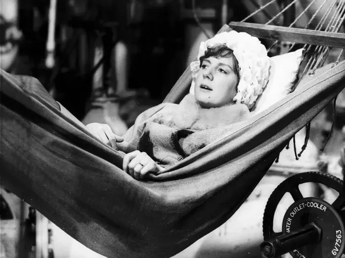Framed Print : Cilla Black Singer TV Presenter Laying in hammock MSI
