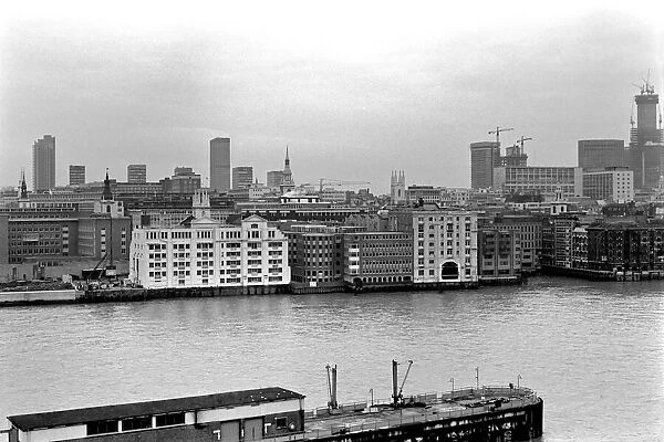 Cityscape: Thames: Panoramic. London Skyline Panorama. February 1977 77-00065-001