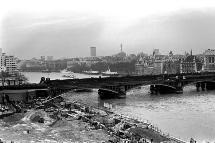 Framed Print : Cityscape: Thames: Panoramic. London Skyline Panorama. February 1977 Framed Print : Cityscape: Thames: Panoramic. London Skyline Panorama. February 1977