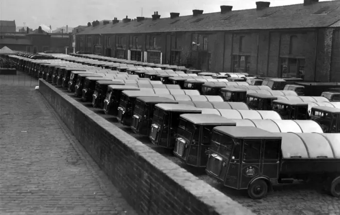 Framed Print : Cleansing dept inspection. As far as the eye can see. Manchester cleansing dept Framed Print : Cleansing dept inspection. As far as the eye can see. Manchester cleansing dept