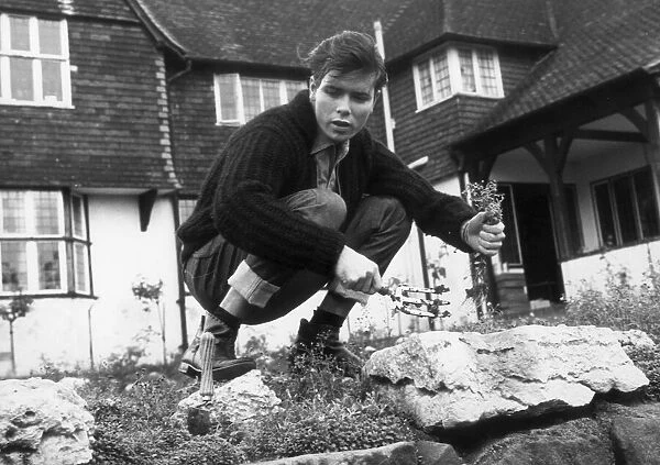CLIFF RICHARD GARDENING AT HIS NEW HOME - 10TH NOVEMBER 1963