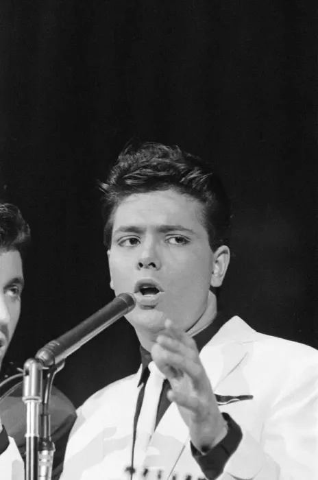 Framed Print : Cliff Richard performing in concert in Rochester, New York, USA Framed Print : Cliff Richard performing in concert in Rochester, New York, USA