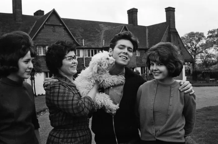 Framed Print : Cliff Richard at his tudor style mansion at Upper Nazeing, Essex Framed Print : Cliff Richard at his tudor style mansion at Upper Nazeing, Essex