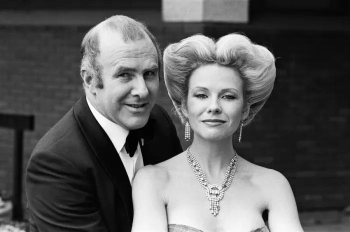 Framed Print : Clive James and Pamela Stephenson pictured at London Weekend television. 27th May 1981 Framed Print : Clive James and Pamela Stephenson pictured at London Weekend television. 27th May 1981