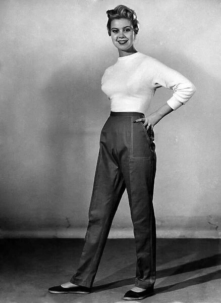 Clothing Fashion 1955. June 1955