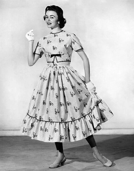 Clothing Fashion 1956: Model Jackie Jackson. July 1956 P021285