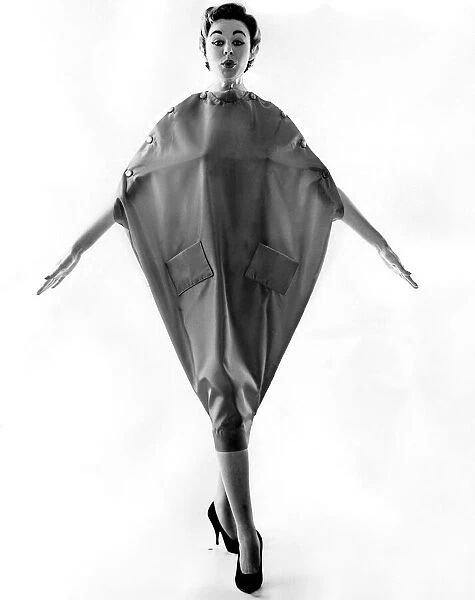 Clothing Fashion 1957: Model Jackie Jackson. December 1957 P021515