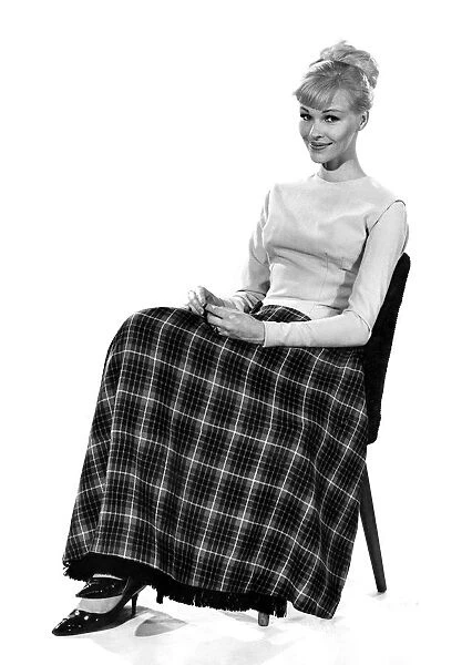 Clothing Fashion 1963: Jo Waring. October 1963 P007652