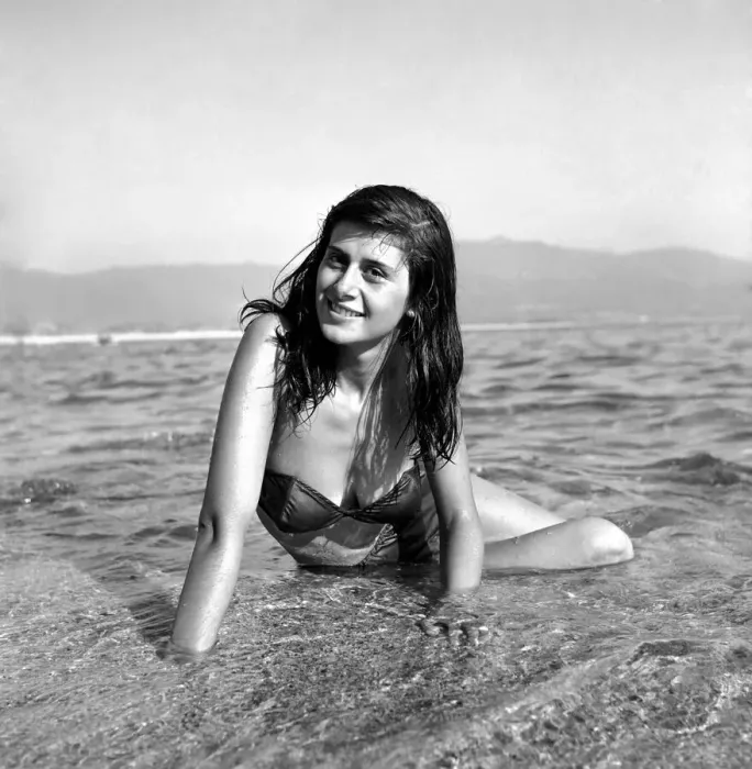 Framed Print : Clothing: Fashion: Beachwear: Holidaymakers: Bathing: Beauties seen here cooling off in Framed Print : Clothing: Fashion: Beachwear: Holidaymakers: Bathing: Beauties seen here cooling off in