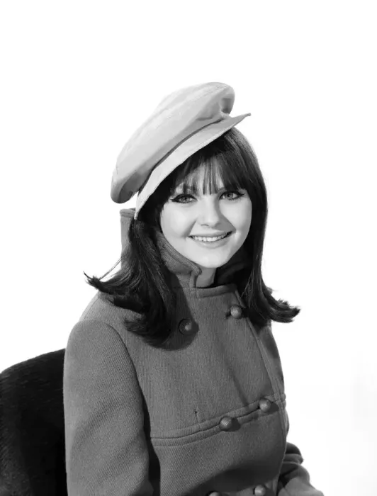 Framed Print : Clothing: Fashion: Hats. Model: Joanne Young. 1966 B2077