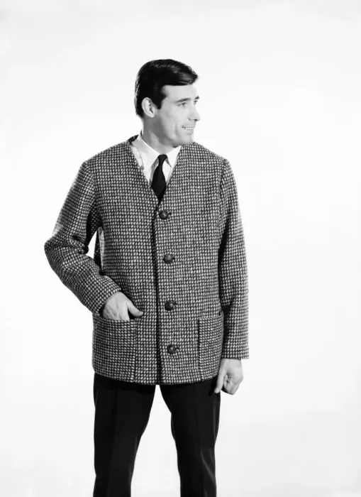 Framed Print : Clothing: Fashion: Menswear: Man wearing tweed Jacket. Model Peter Anthony Framed Print : Clothing: Fashion: Menswear: Man wearing tweed Jacket. Model Peter Anthony
