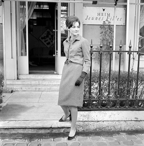 Clothing: Fashion: Paris: Women modelling the latest 1963 French dress designs in