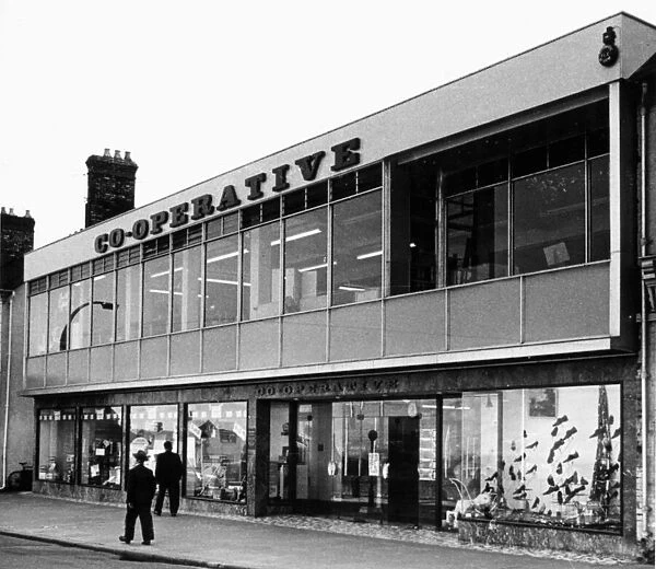The Co-Operative department store on Cardiff Road, Caerphilly. 1st December 1964