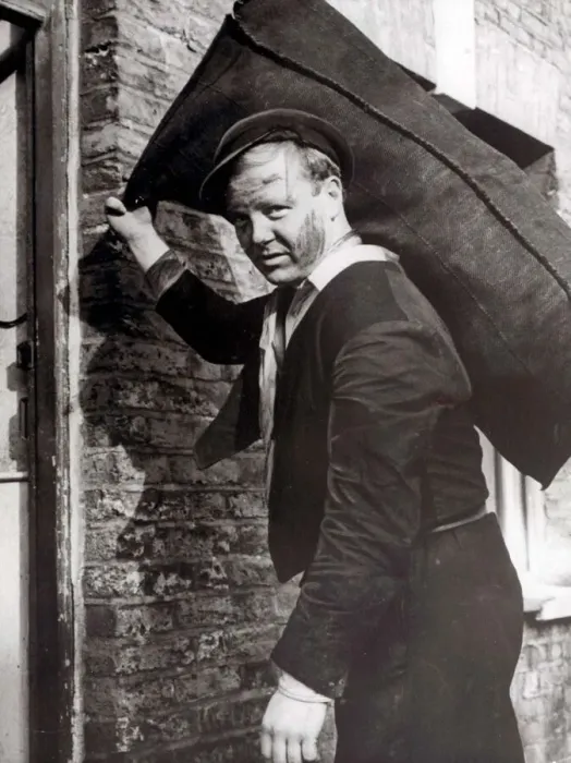 Framed Print : A Coal delivery man outside a house in 1967 January 1967