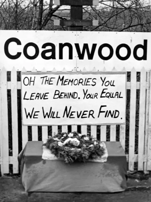 Framed Print : A coffing has been laid beside the track at Coanwood Station on the Haltwhistle to Alston Framed Print : A coffing has been laid beside the track at Coanwood Station on the Haltwhistle to Alston