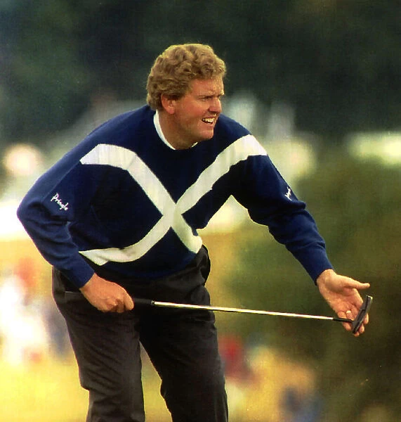 Colin Montgomerie golfer circa 1990