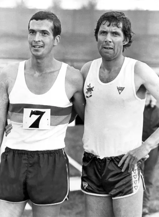 Framed Print : Colin Richard from Whitley Bay is congratulated by Gatesheads Brendan Foster after