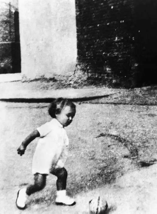 Framed Print : Collect picture of Manchester United footballer George Best as a toddler