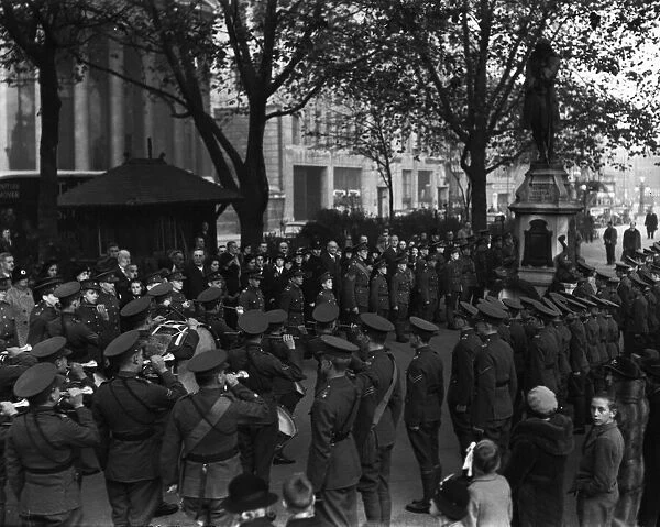 Colston Day 1937, Colston Cadets, boys of Colstons School pay respects to their