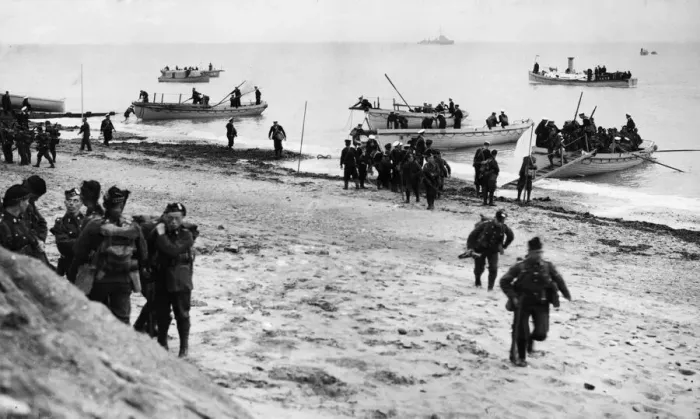 Framed Print : Combined Fleet Invasion exercises in North East England in 1934 Framed Print : Combined Fleet Invasion exercises in North East England in 1934