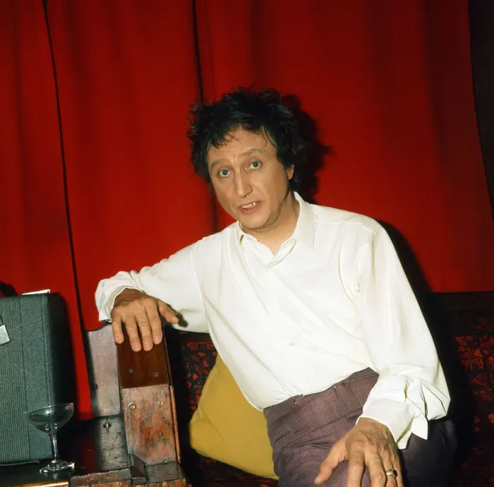 Framed Print : Comedian Ken Dodd. 1975 Framed Print : Comedian Ken Dodd. 1975
