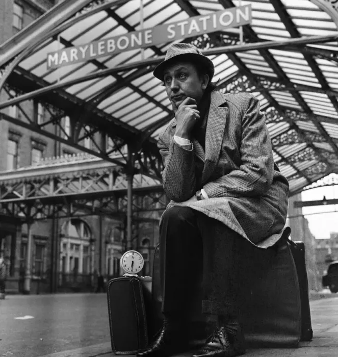 Framed Print : Comedian Ken Dodd at Marylebone Station, London. 13th April 1964 Framed Print : Comedian Ken Dodd at Marylebone Station, London. 13th April 1964