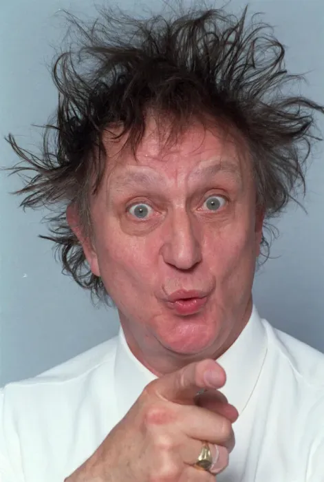Framed Print : Comedian Ken Dodd pictured in September 1990 Framed Print : Comedian Ken Dodd pictured in September 1990