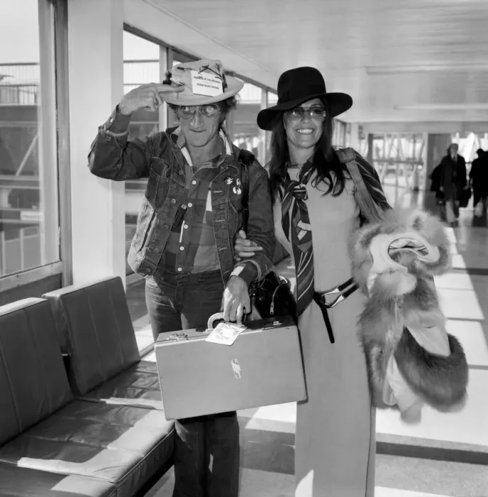 Framed Print : Comedian Marty Feldman with his wife Laurette pictured at Heathrow airport Framed Print : Comedian Marty Feldman with his wife Laurette pictured at Heathrow airport