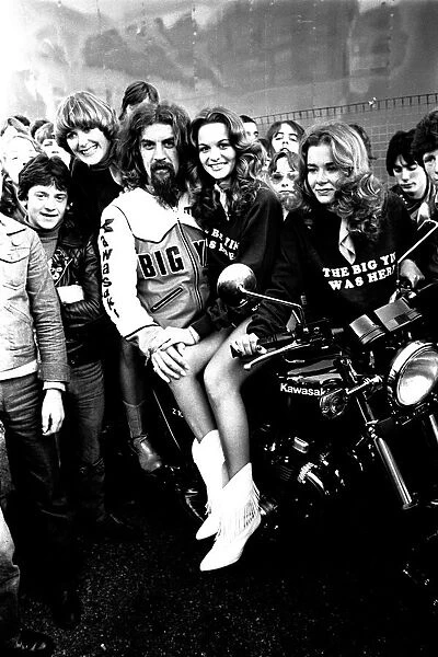 Comic Billy Connolly meets fans at the Kawasaki Motor Cycle Store on Westgate Road