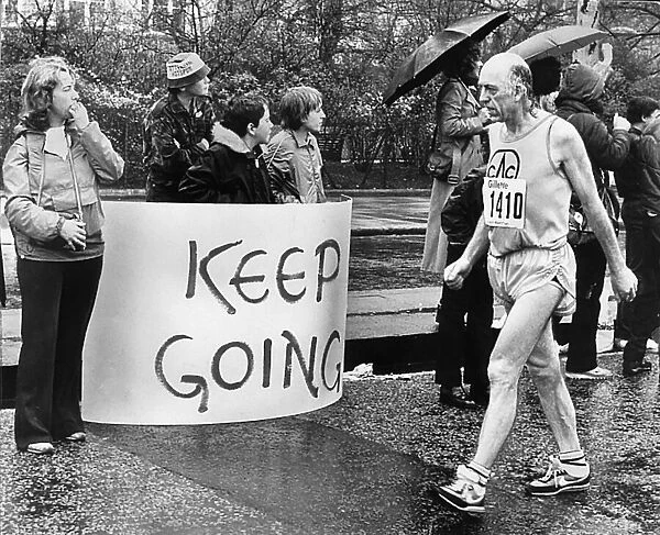 A competitor in the first ever London Marathon, March 1981