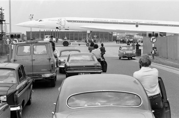 Framed Print : Concorde on show at Heathrow Airport. 3rd July 1972 Framed Print : Concorde on show at Heathrow Airport. 3rd July 1972