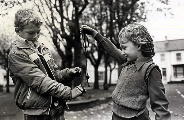 Conkers - Gareth Bourne, aged 10, and his sister Janine, aged six