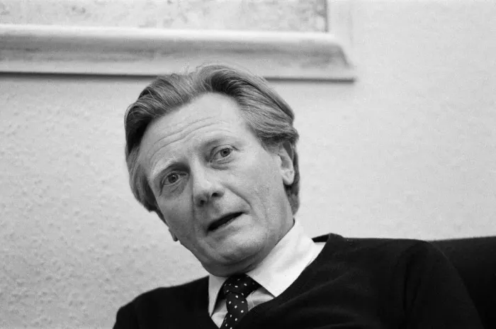Framed Print : Conservative politician Michael Heseltine. 19th April 1988 Framed Print : Conservative politician Michael Heseltine. 19th April 1988