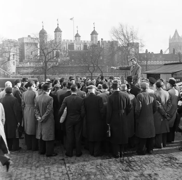 Framed Print : Conservative speaker on Tower Hill, London. 1st March 1954 Framed Print : Conservative speaker on Tower Hill, London. 1st March 1954