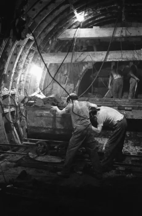 Framed Print : Construction of the Victoria Line under the streets of London 29th October 1964 Framed Print : Construction of the Victoria Line under the streets of London 29th October 1964
