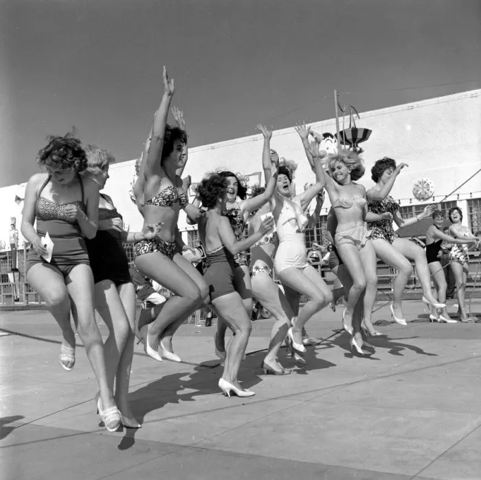 Framed Print : Contestants in a beach beauty competition at Skegness 26th July 1960 Framed Print : Contestants in a beach beauty competition at Skegness 26th July 1960