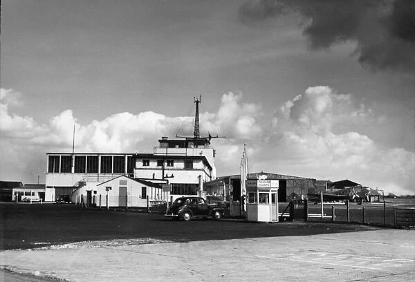 The control tower at Manchester Ringway Airport. 10th April 1950