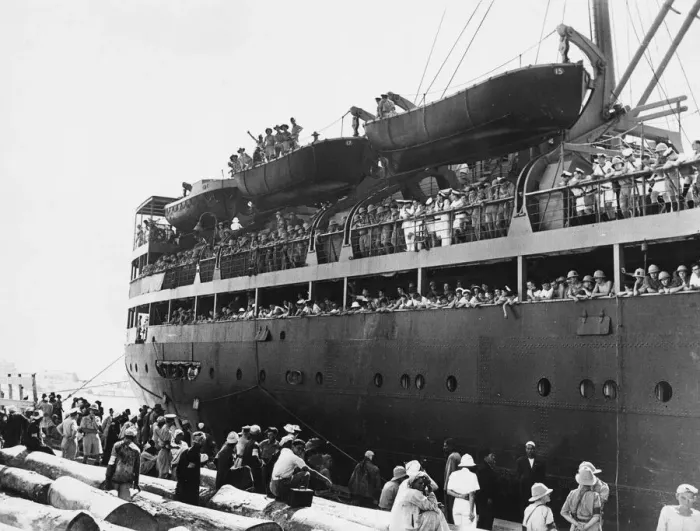 Framed Print : A convoy of troopships arrived from England carrying large reinforcements of troops to Framed Print : A convoy of troopships arrived from England carrying large reinforcements of troops to