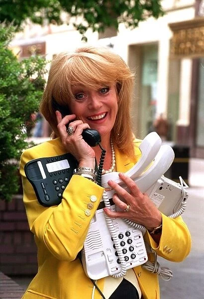 Coronation actress Sherrie Hewson pictured at the BT shop in Buchanan Street, Glasgow