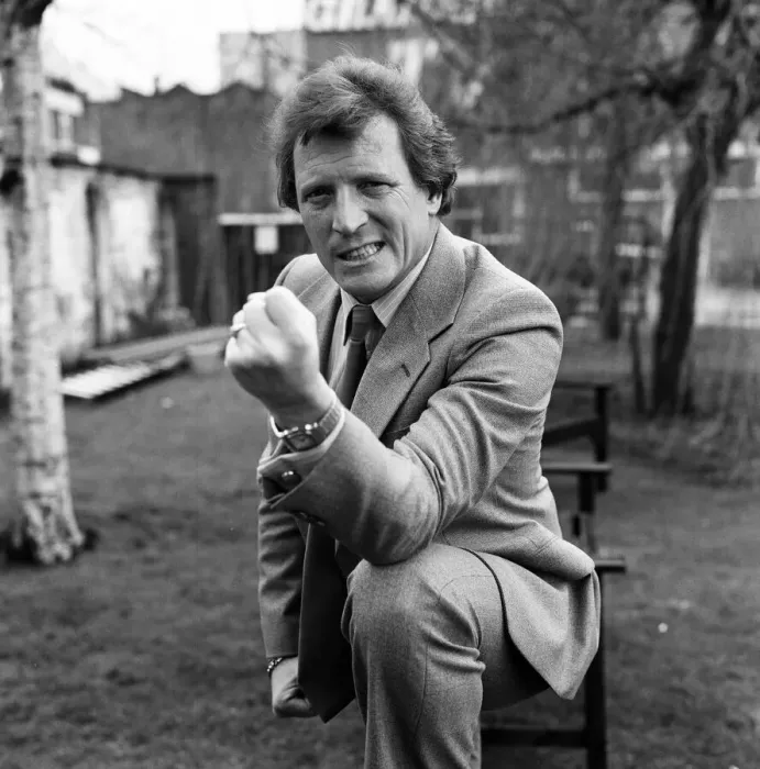 Framed Print : Coronation Street actor Johnny Briggs. 7th December 1983 Framed Print : Coronation Street actor Johnny Briggs. 7th December 1983