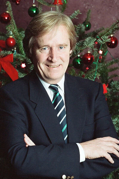 Coronation Street - Christmas Photocall. William Roache (Ken Barlow). 19th December 1991